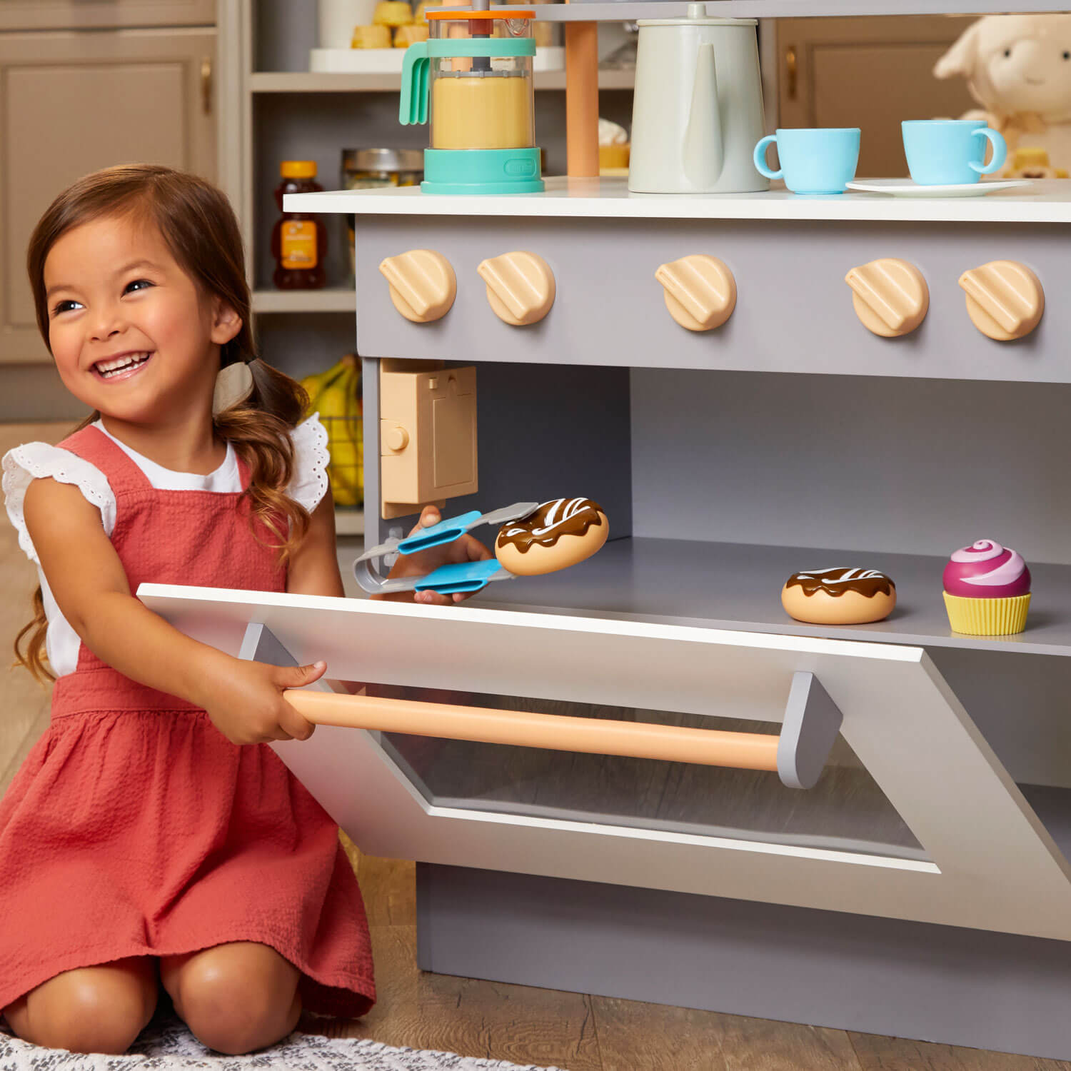 Café & Bakery - Image 3