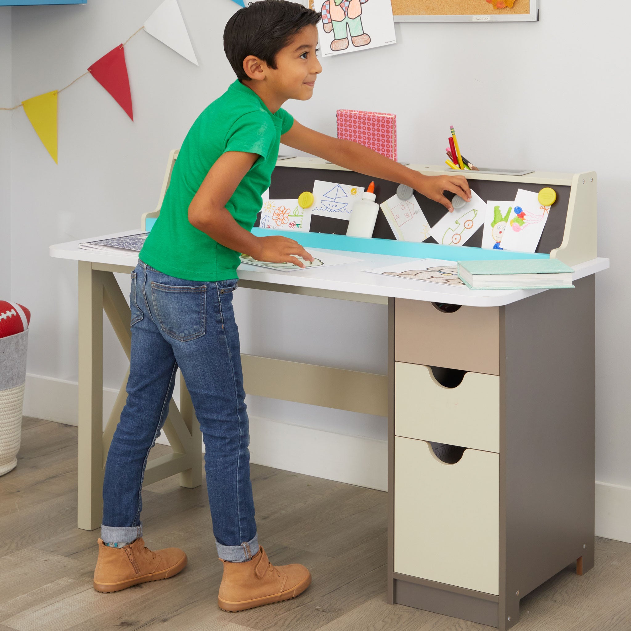 2-in-1 Chalkboard Desk - Image 2